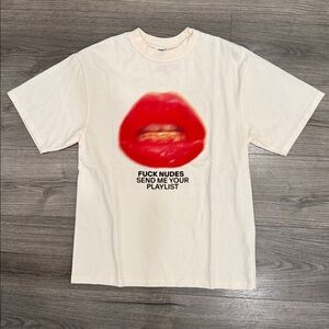 Cruel Pancake Kiss Me Duo Men’s Tee Size Small/Medium